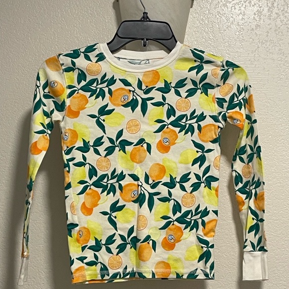 Old Navy Long Sleeve Pajama Set - Oranges & Lemons - Picture 2 of 13